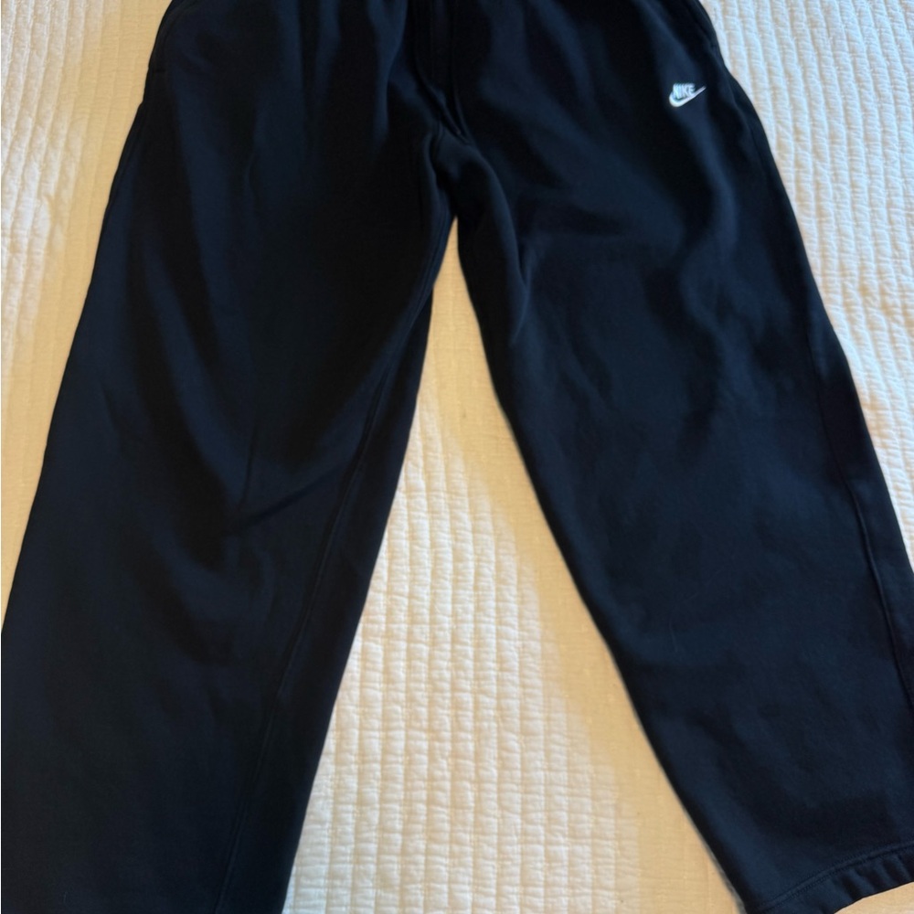 Nike Men’s Black Sweatpants